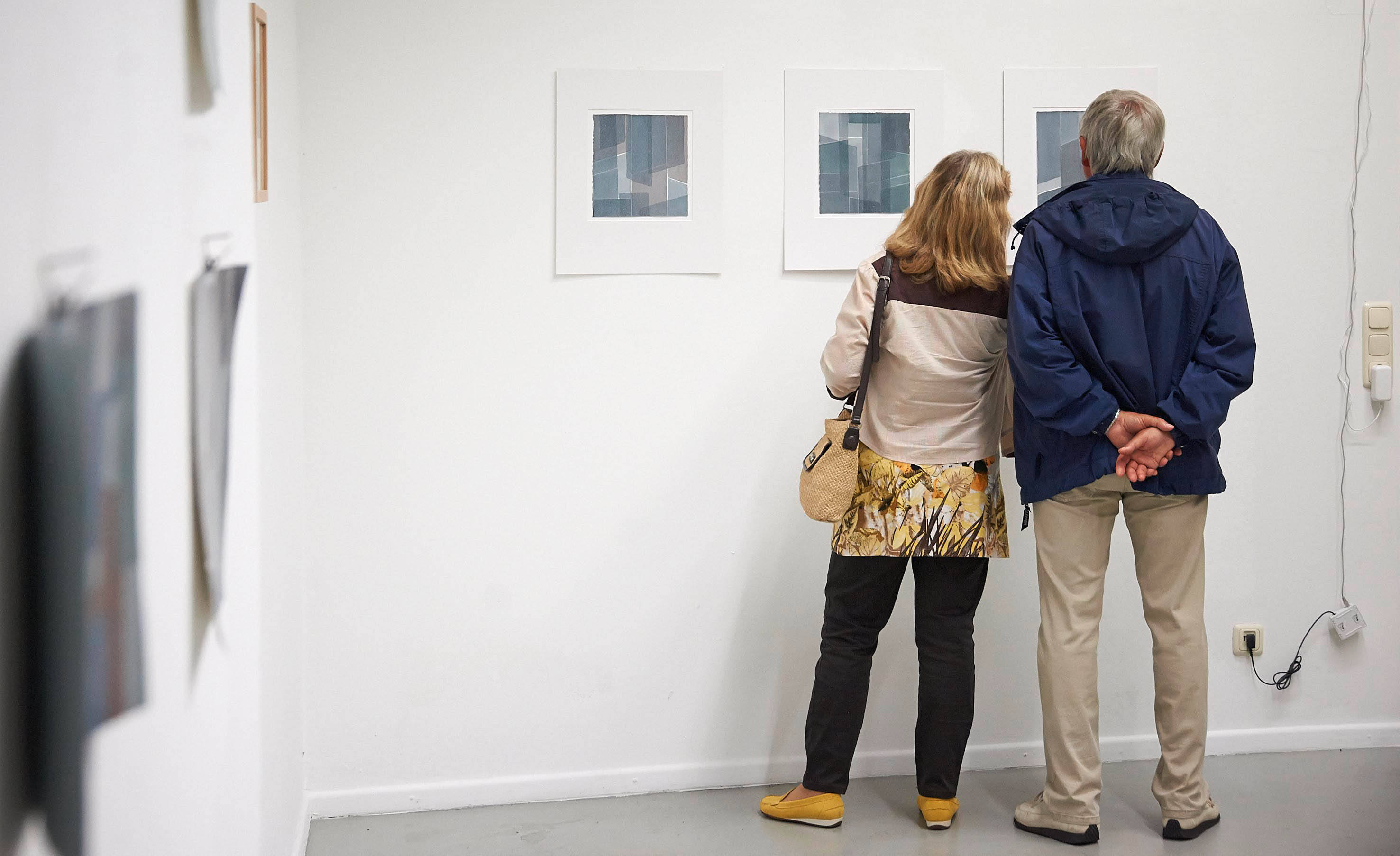 Besucher*innen im Offenen Atelier, 